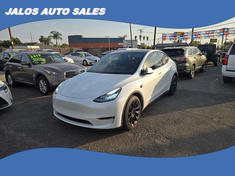 Main photo of 2021 TESLA MODEL Y