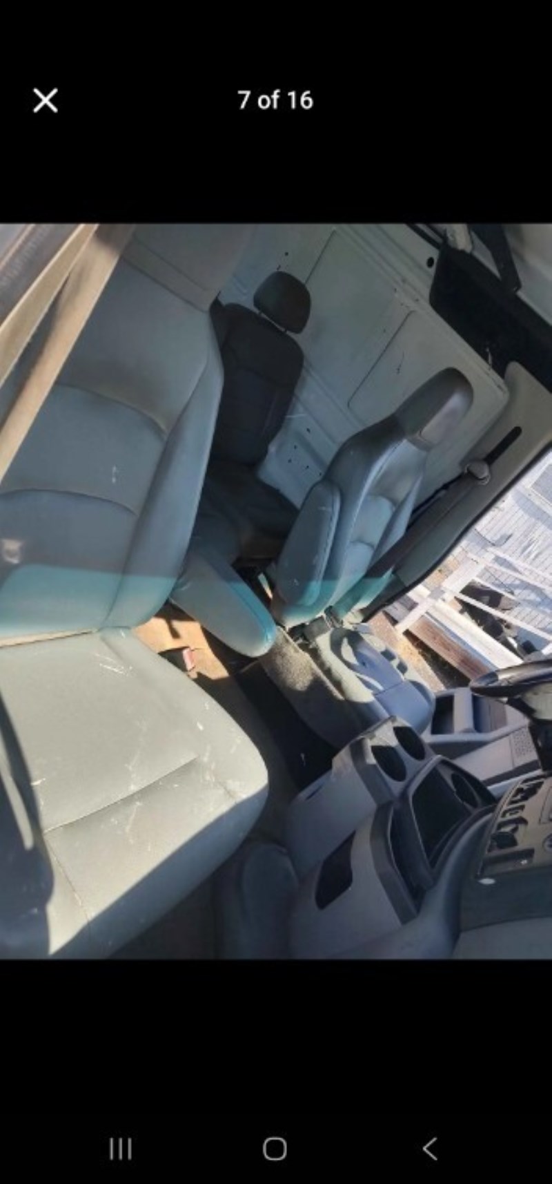 Additional photo of vehicle.