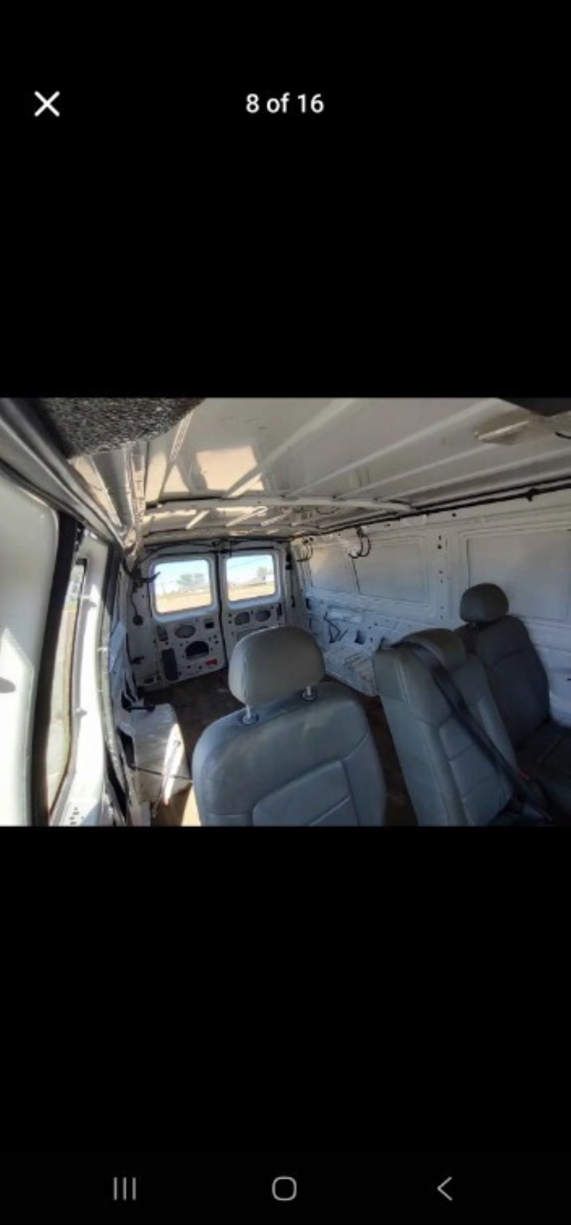 Additional photo of vehicle.