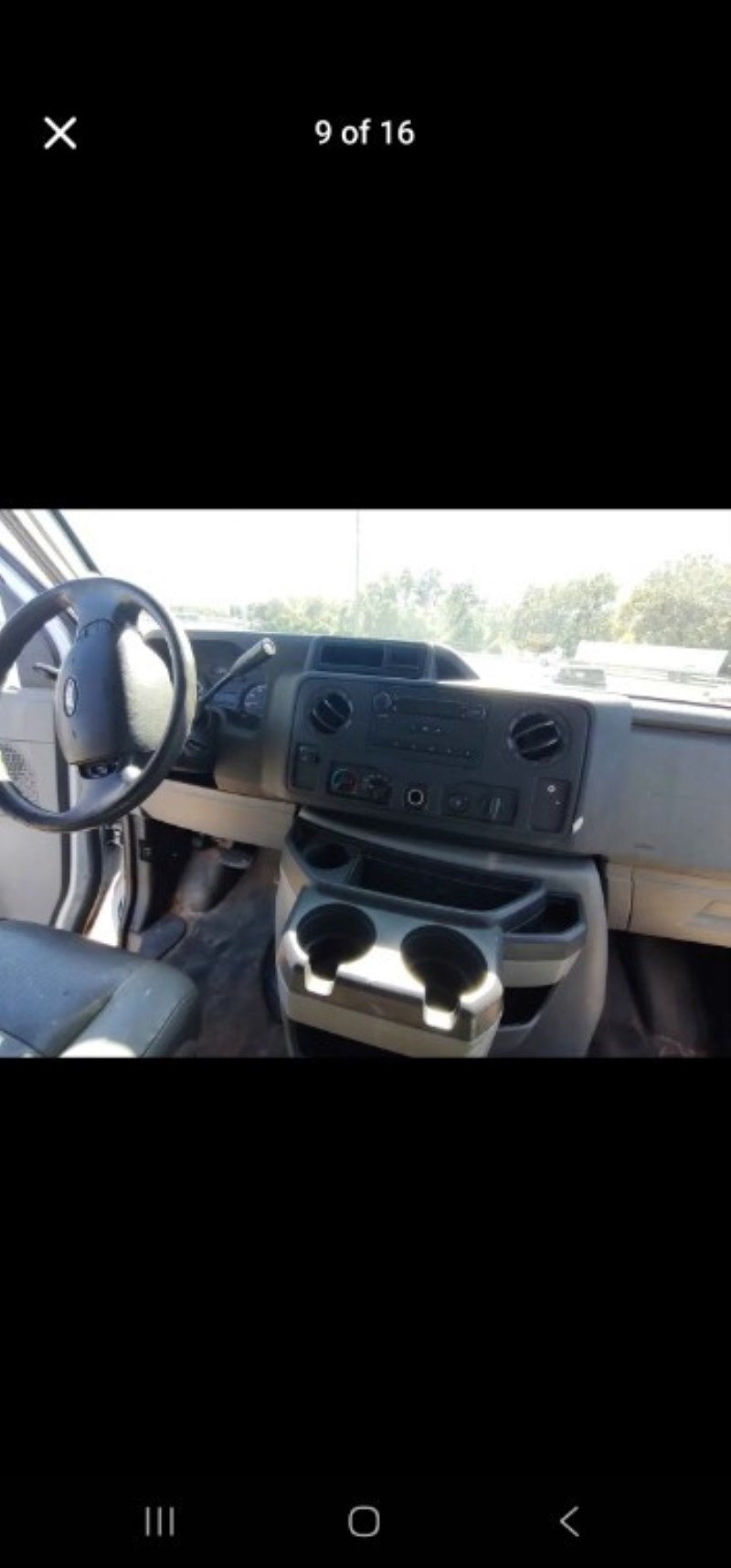 Additional photo of vehicle.