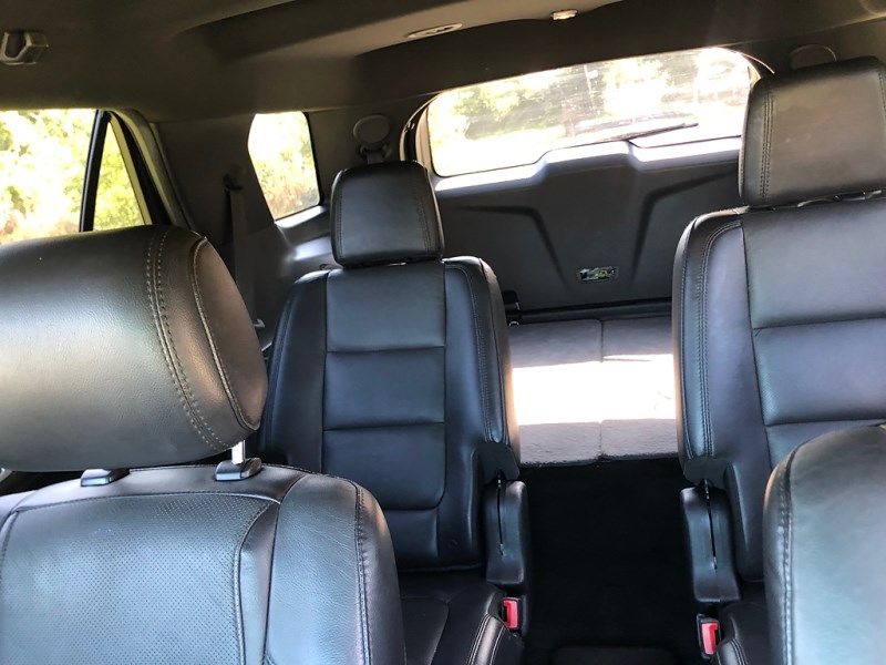 2015 Ford Explorer Limited - Photo 9