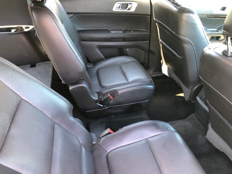 2015 Ford Explorer Limited - Photo 13