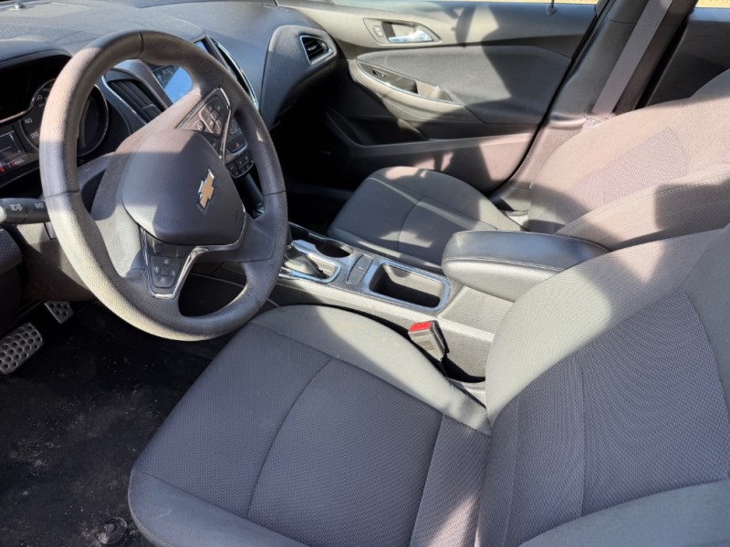 2016 Chevrolet Cruze LT - Photo 8