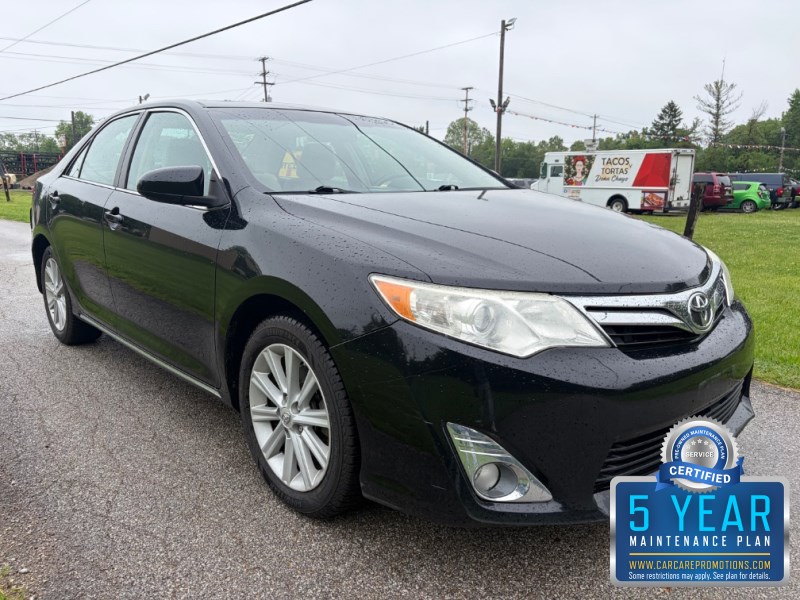 2014 Toyota Camry 2.5 Auto XLE's photo