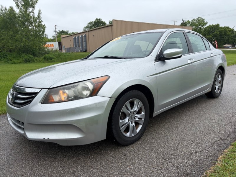 Additional photo of vehicle.