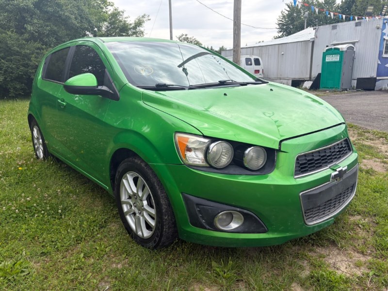 Additional photo of vehicle.