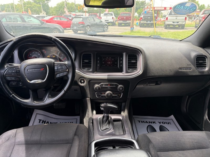 2016 Dodge Charger SE - Photo 11
