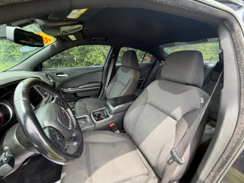 2016 Dodge Charger SE - Photo 12