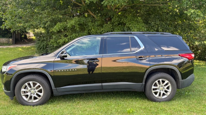 Additional photo of vehicle.