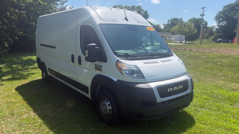 Additional photo of vehicle.