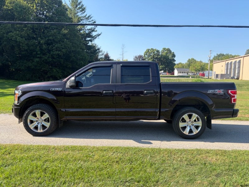 Additional photo of vehicle.