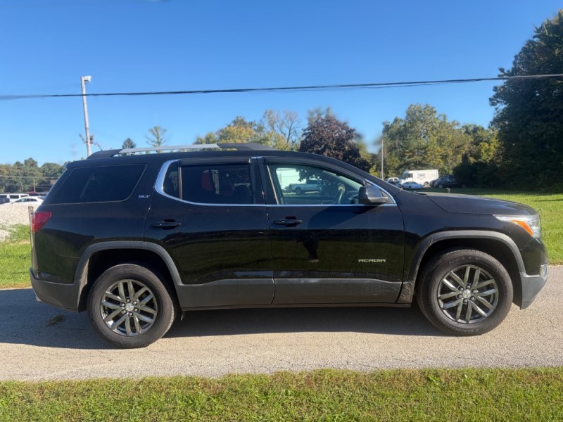 Additional photo of vehicle.