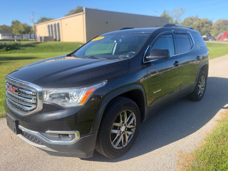 Additional photo of vehicle.