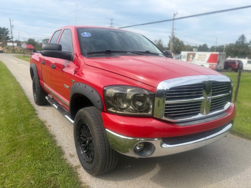 Additional photo of vehicle.