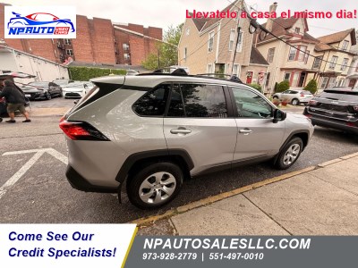 Photo of 2021 TOYOTA RAV4