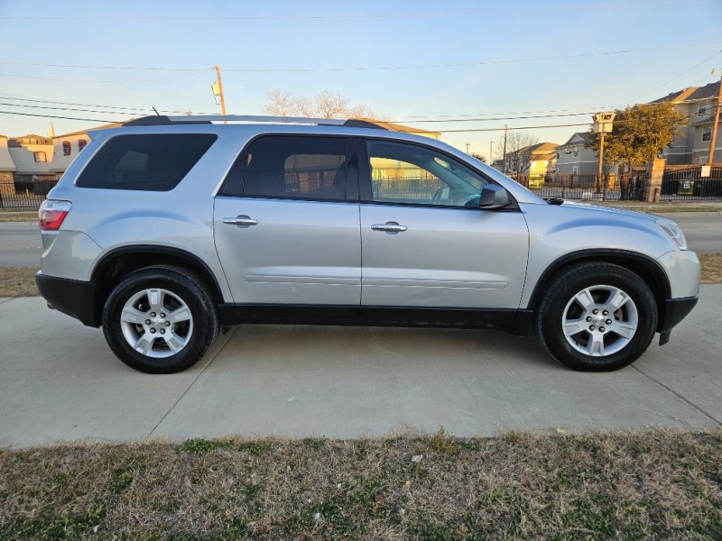 Additional photo of vehicle.