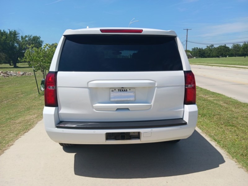Additional photo of vehicle.