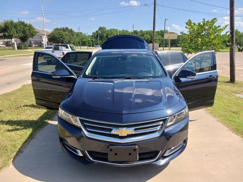 Additional photo of vehicle.