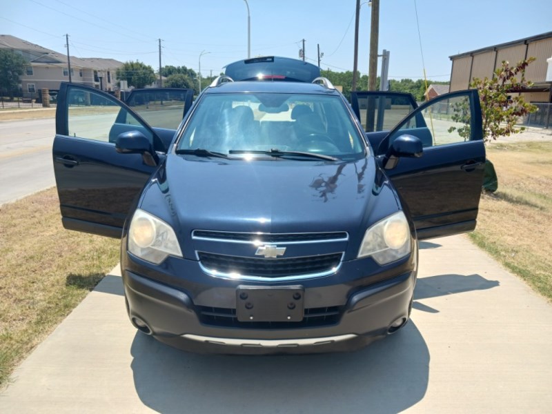 Additional photo of vehicle.