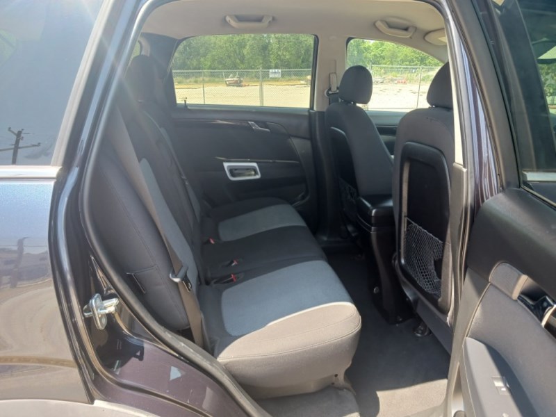 Additional photo of vehicle.
