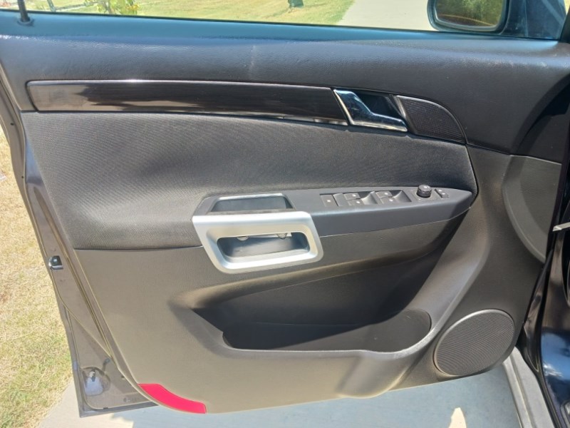 Additional photo of vehicle.