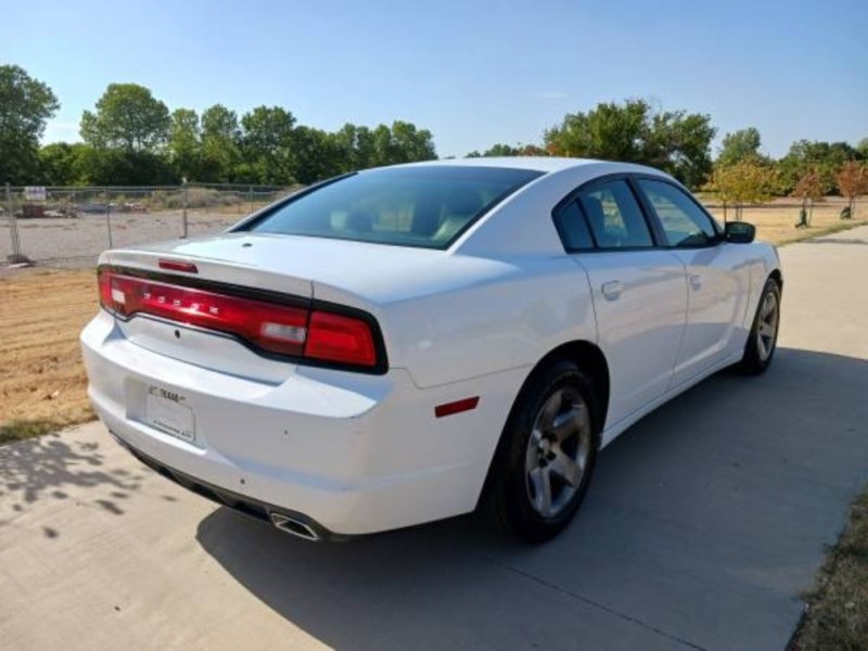 Additional photo of vehicle.