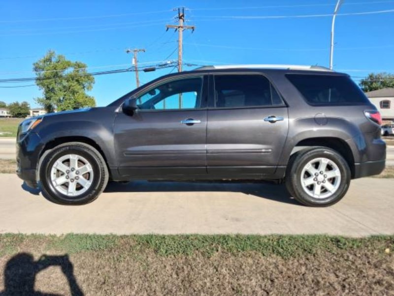 Additional photo of vehicle.