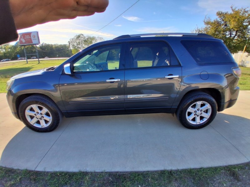 Additional photo of vehicle.