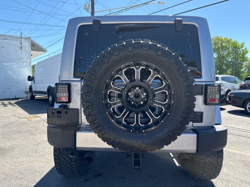 2014 Jeep Wrangler Sahara's photo