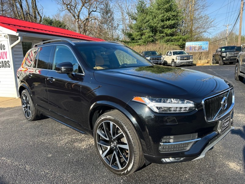 Additional photo of vehicle.