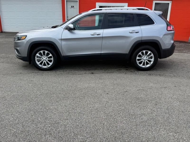 2019 Jeep Cherokee Latitude 4X4's photo