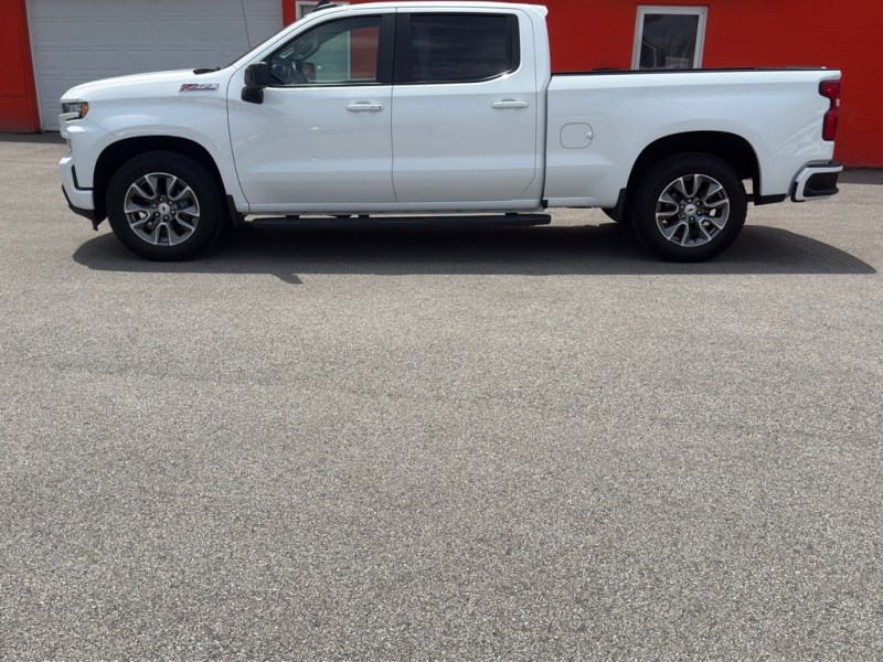 2021 Chevrolet Silverado 1500 RST 4WD Crew Cab Short Box's photo