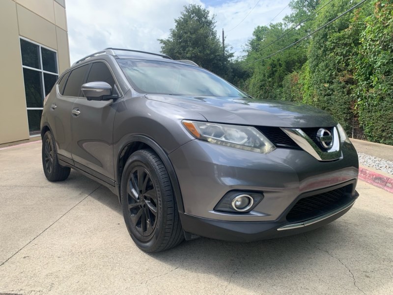 Additional photo of vehicle.