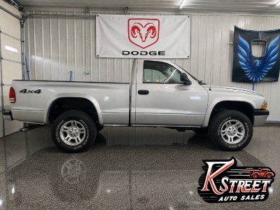 2004 Dodge Dakota Sport 4X4 Regular Cab's photo