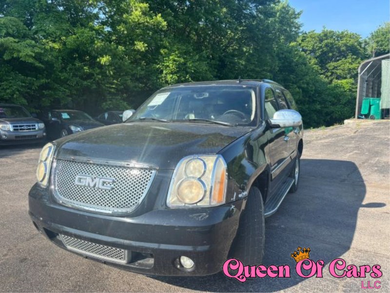 2007 GMC Yukon Denali's photo