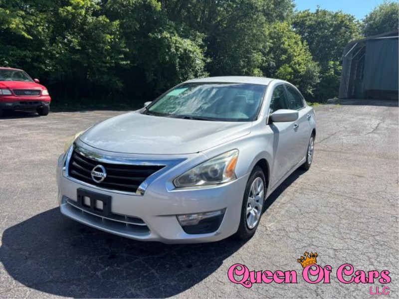 2015 Nissan Altima's photo