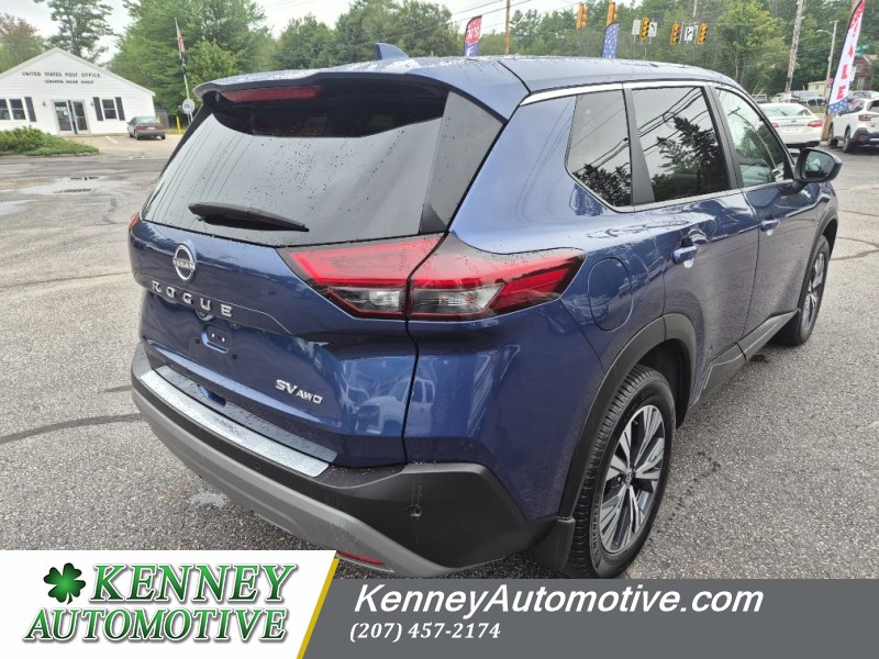 Additional photo of vehicle.