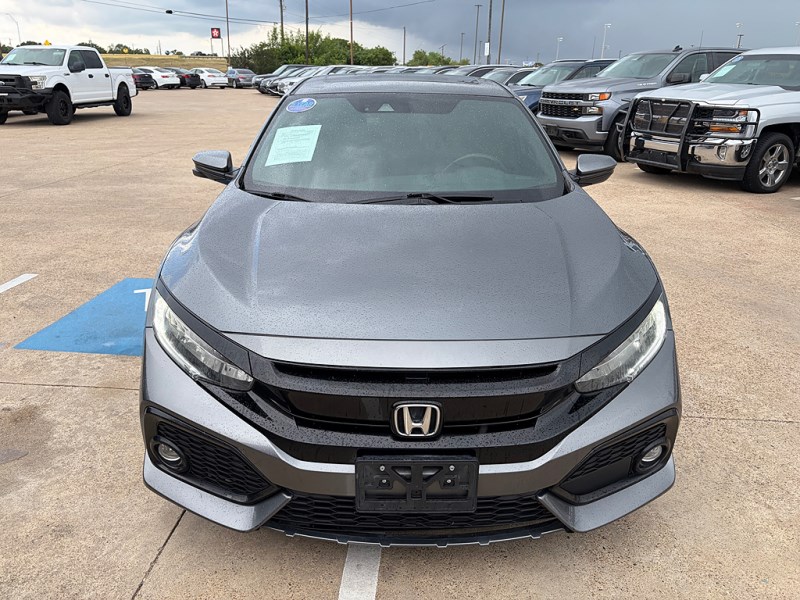 2017 Honda Civic Sport Touring CVT's photo
