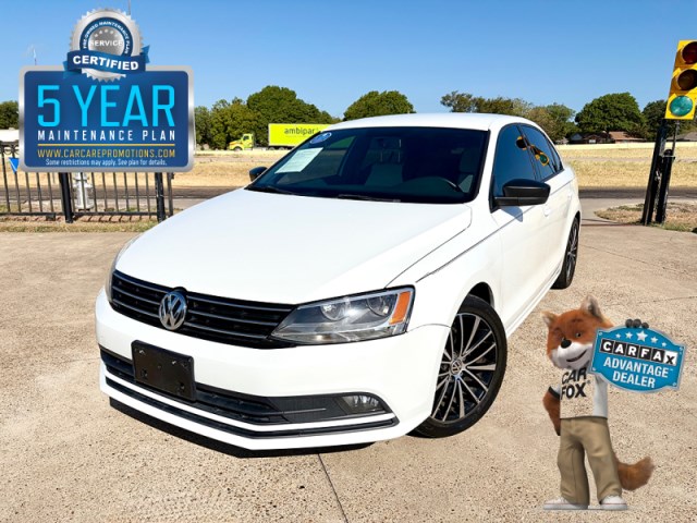 White 2016 Volkswagen Jetta Sedan Front-Wheel Drive Automatic