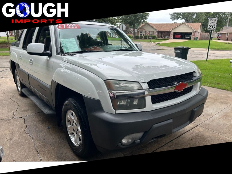 2004 Chevrolet Avalanche 4x4 1500 Series's photo