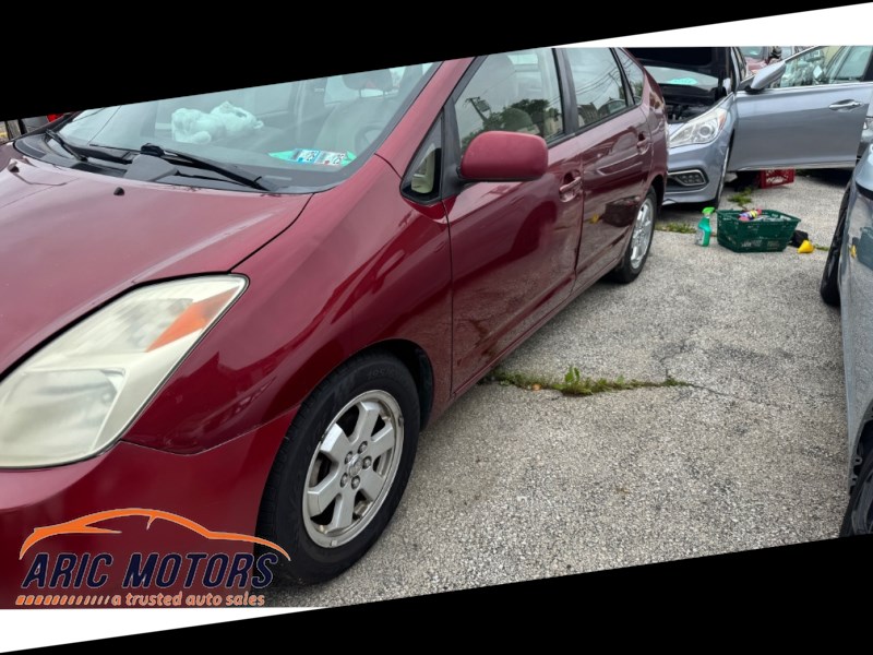 2005 Toyota Prius Hybrid's photo