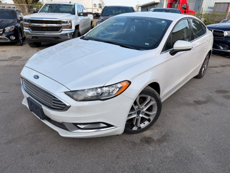 2017 Ford Fusion SE - Photo 4