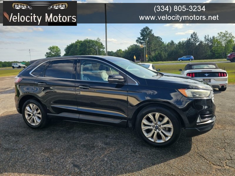 2020 Ford Edge Titanium's photo