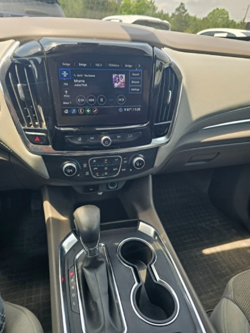 2021 Chevrolet Traverse 1LT - Photo 18