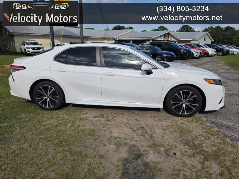 2020 Toyota Camry 2.5 Auto SE's photo