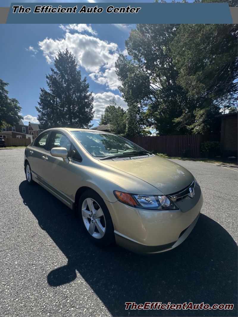 Additional photo of vehicle.